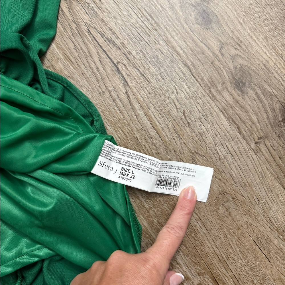 Sfera • Asymmetrical Ruffle Dress - Picture 7 of 12